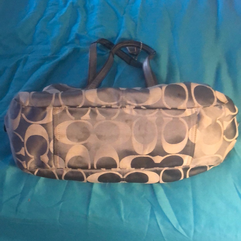 Coach Bag - Picture 10 of 14
